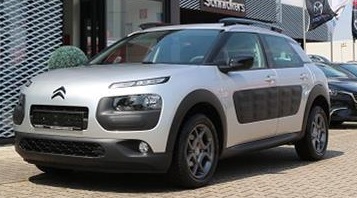 Left hand drive CITROEN C4 CACTUS Feel